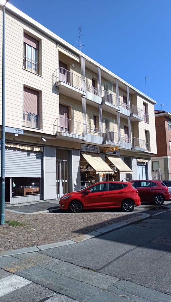 locale commerciale in affitto a Torino