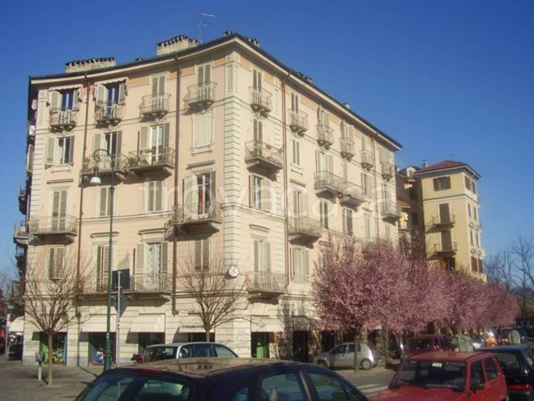 appartamento in affitto a Torino in zona Regio Parco