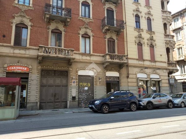 negozio in affitto a Torino in zona San Salvario