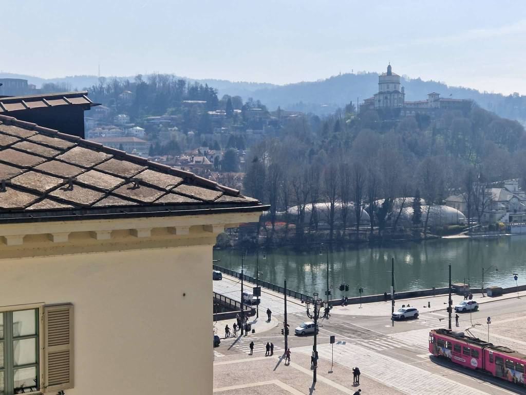 appartamento in affitto a Torino in zona Centro Storico