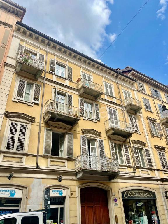 appartamento in affitto a Torino in zona Crocetta
