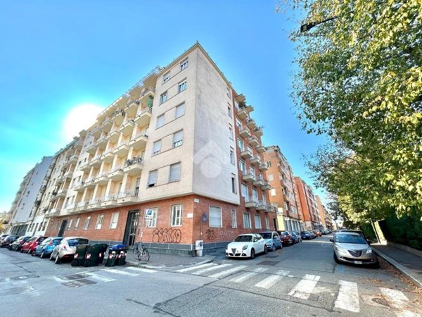appartamento in affitto a Torino in zona Cit Turin