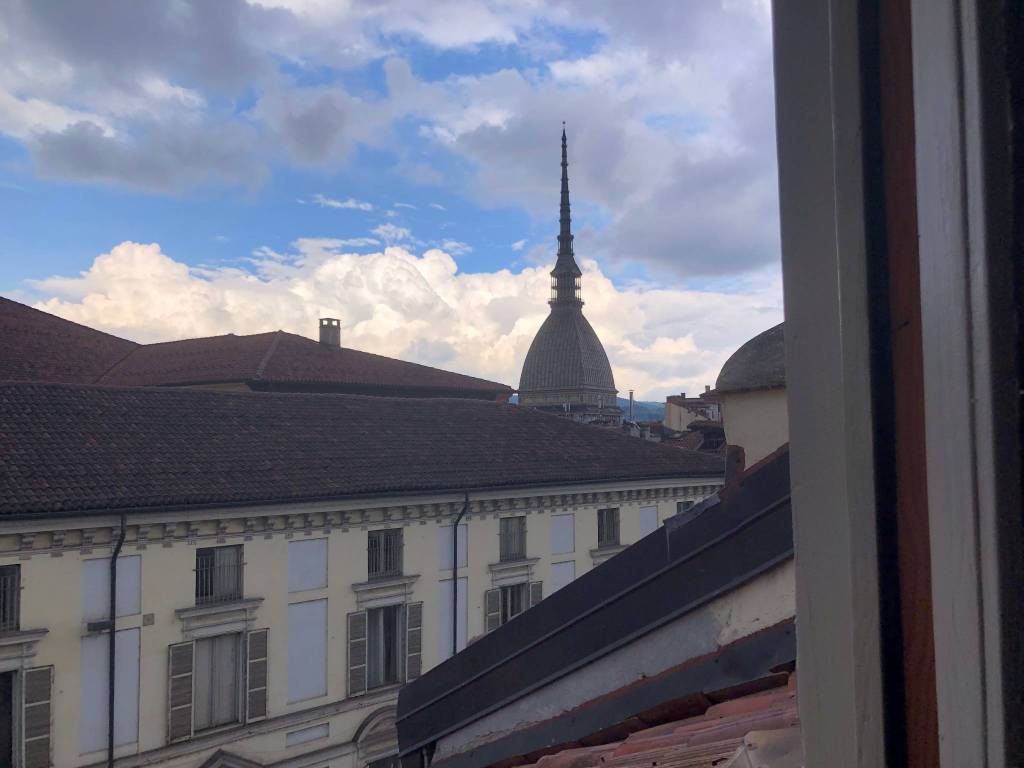 appartamento in affitto a Torino in zona Centro Storico