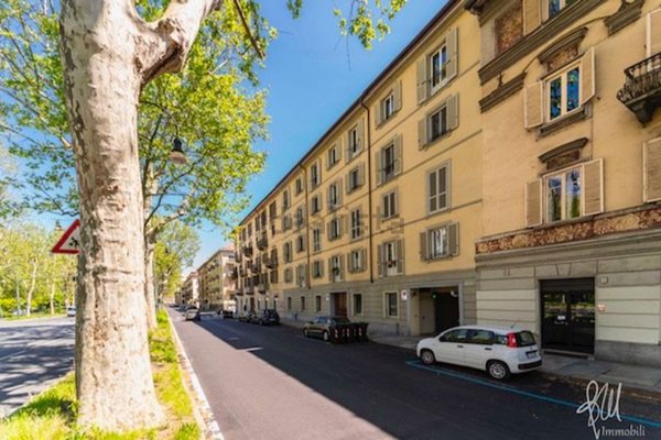 casa indipendente in affitto a Torino in zona Rosa