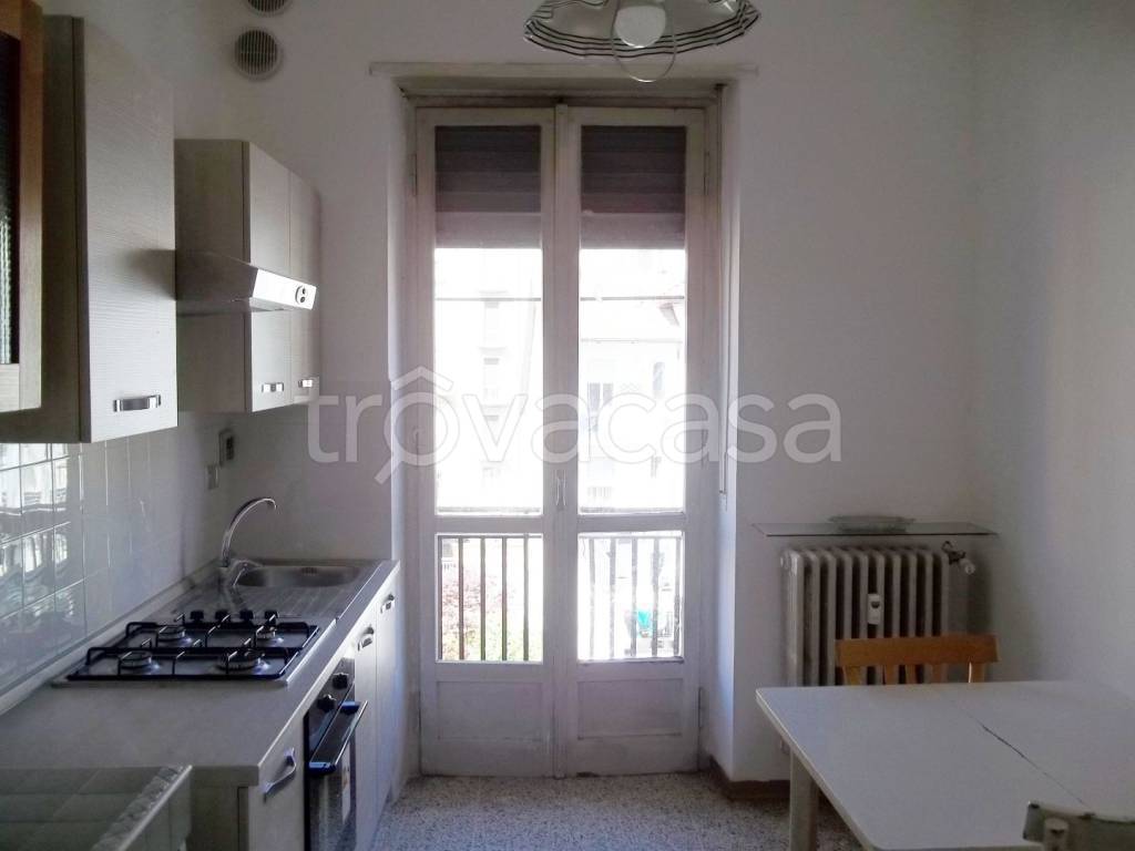 appartamento in affitto a Torino in zona Aurora
