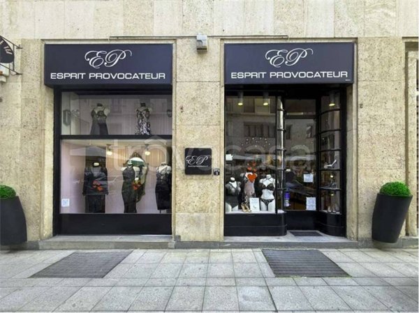 negozio in affitto a Torino in zona Centro Storico