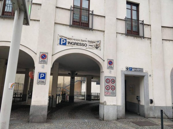 negozio in affitto a Torino