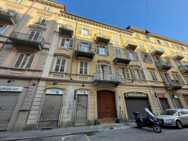 appartamento in affitto a Torino in zona Crocetta