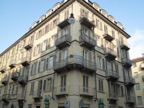 appartamento in affitto a Torino in zona Crocetta