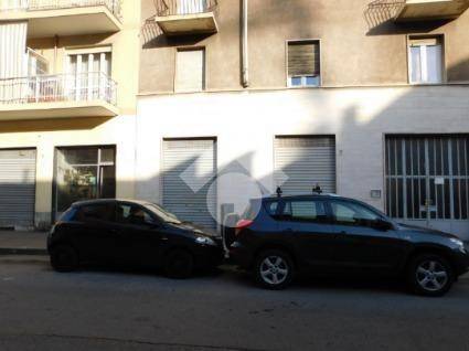 negozio in affitto a Torino in zona Borgata Vittoria