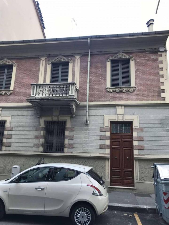 appartamento in affitto a Torino in zona Cit Turin