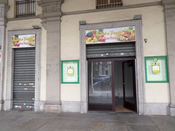negozio in affitto a Torino