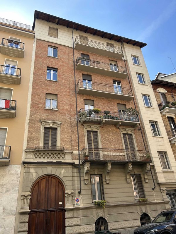 camera singola in affitto a Torino in zona Crocetta