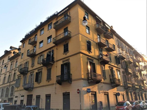 appartamento in affitto a Torino in zona Crocetta