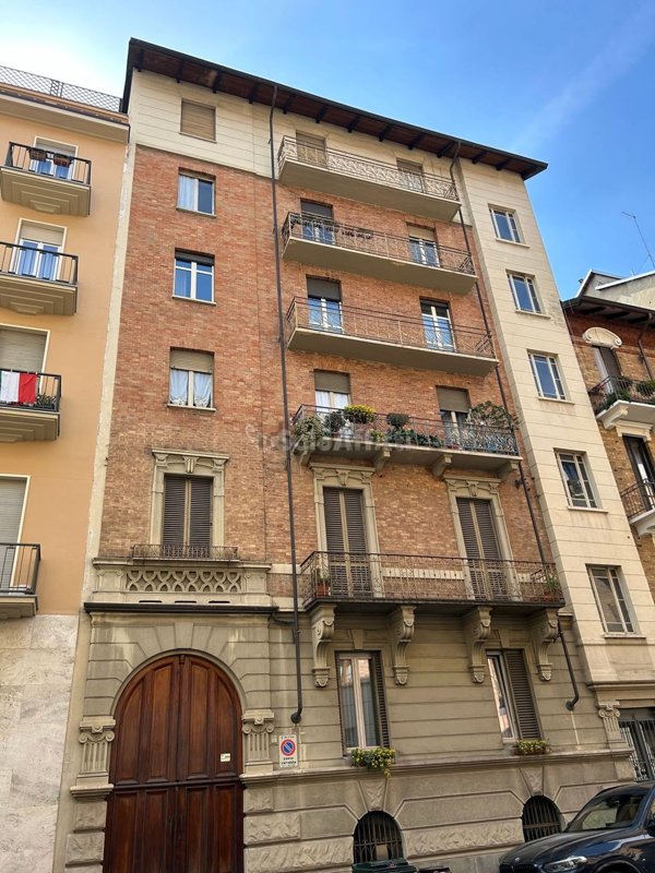 appartamento in affitto a Torino in zona Crocetta