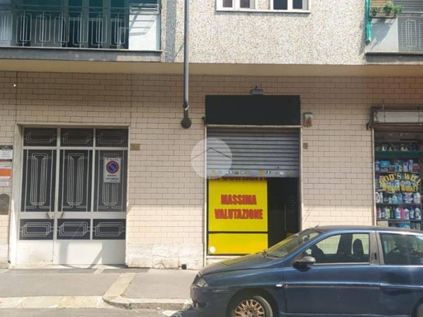 negozio in affitto a Torino in zona Lucento