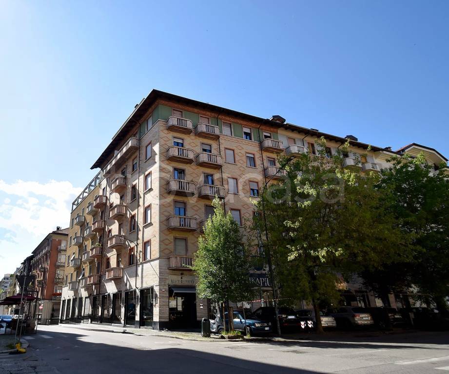 appartamento in affitto a Torino in zona Crocetta