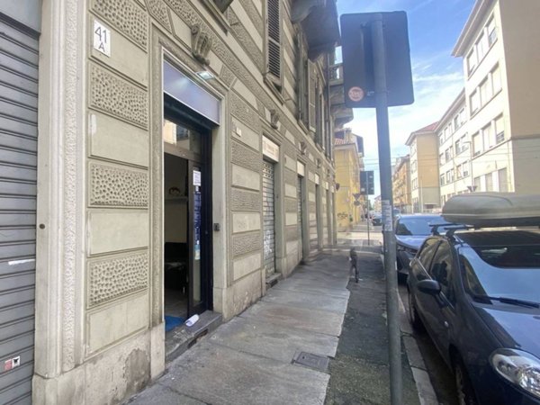 negozio in affitto a Torino in zona San Salvario