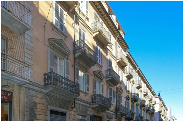 negozio in affitto a Torino in zona Crocetta