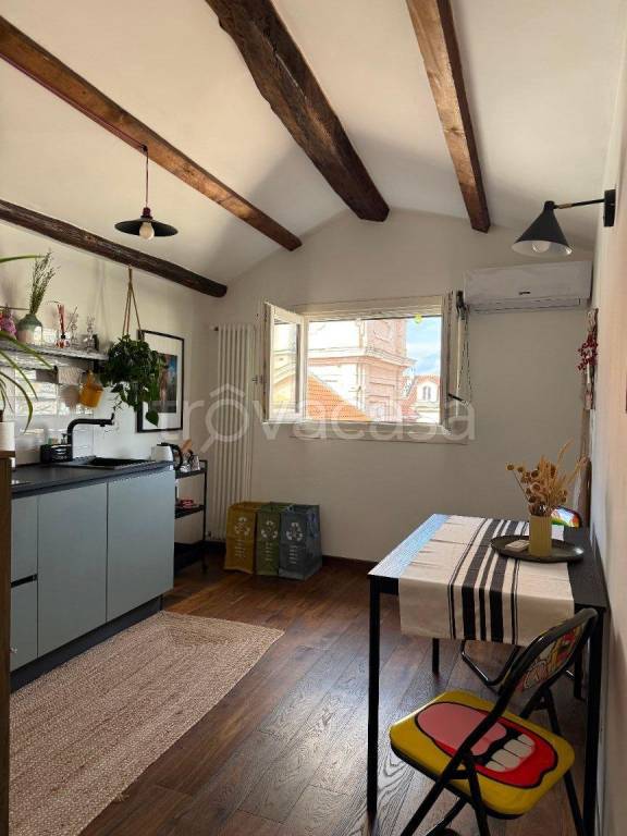 appartamento in affitto a Torino in zona Centro Storico