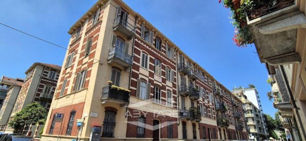appartamento in affitto a Torino in zona Crocetta