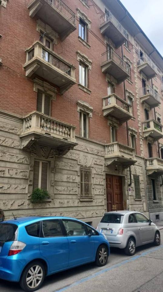 appartamento in affitto a Torino in zona Crocetta