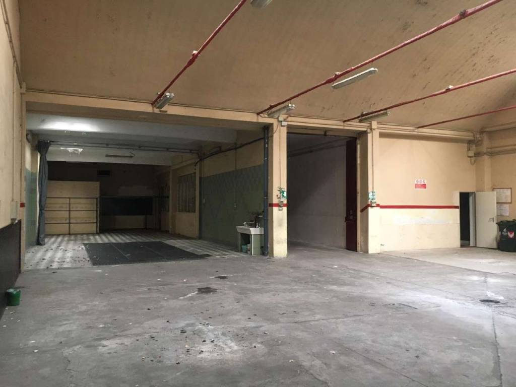 negozio in affitto a Torino in zona Borgo San Paolo