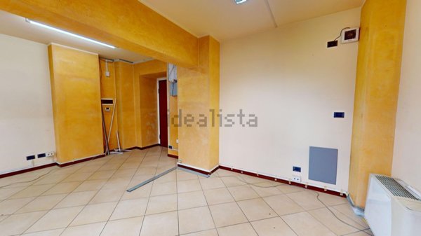 locale commerciale in affitto a Torino in zona Vanchiglia