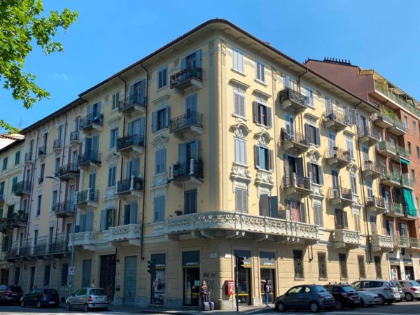 appartamento in affitto a Torino in zona Aurora