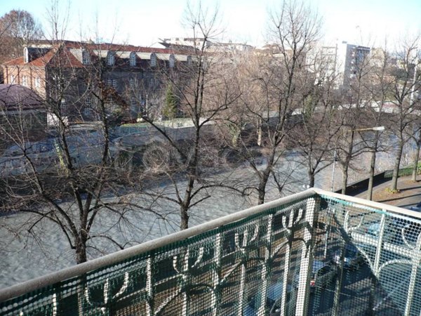 appartamento in affitto a Torino in zona Aurora