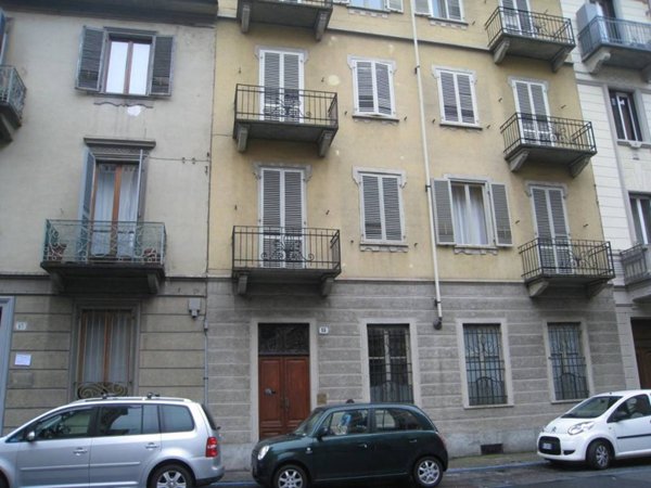 appartamento in affitto a Torino in zona Crocetta