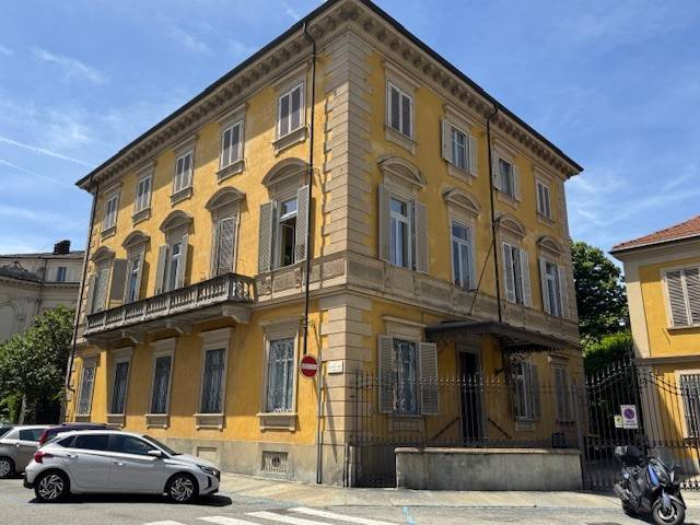 ufficio in affitto a Torino in zona Crocetta