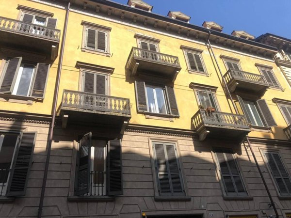 mansarda in affitto a Torino in zona San Salvario