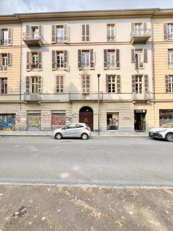 appartamento in affitto a Torino in zona Aurora