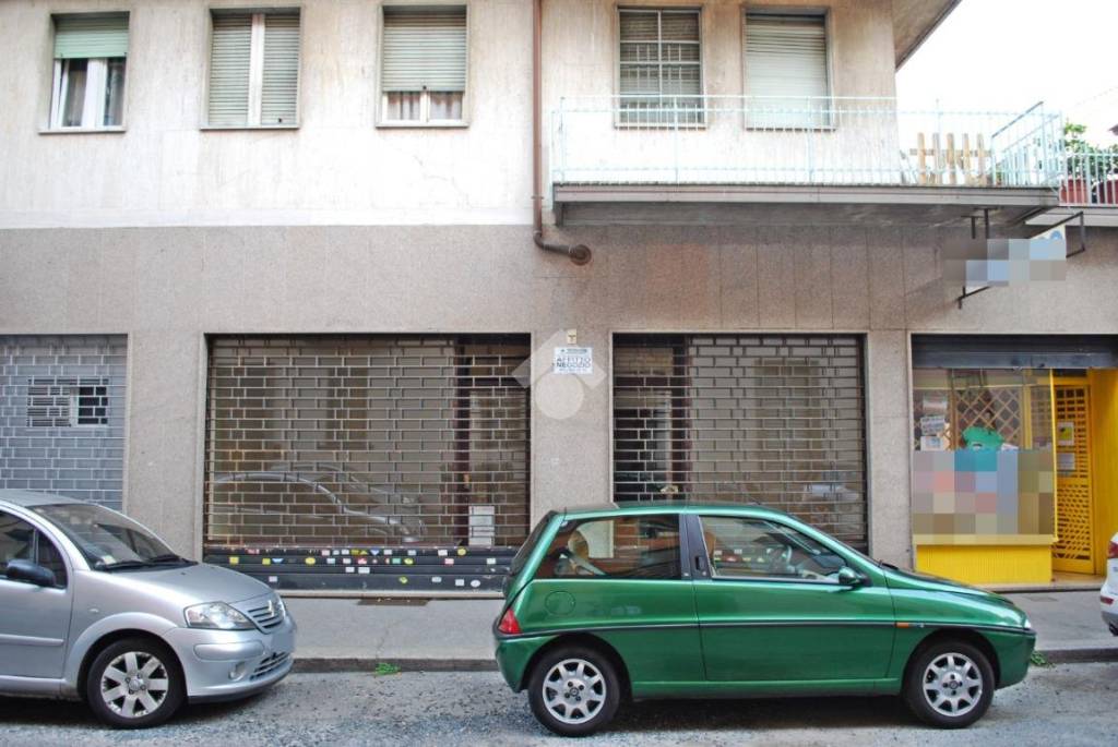 negozio in affitto a Torino in zona Borgo San Paolo