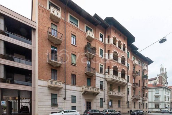 appartamento in affitto a Torino in zona Cit Turin