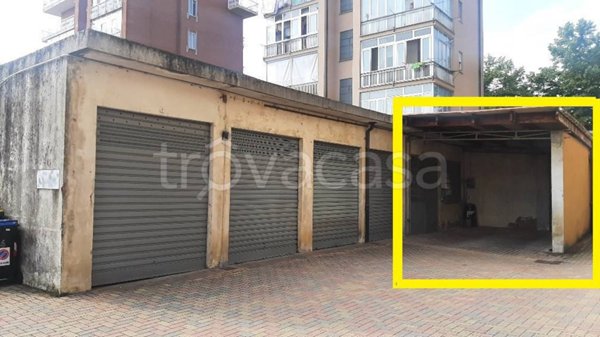 locale di sgombero in affitto a Torino in zona Mirafiori Sud