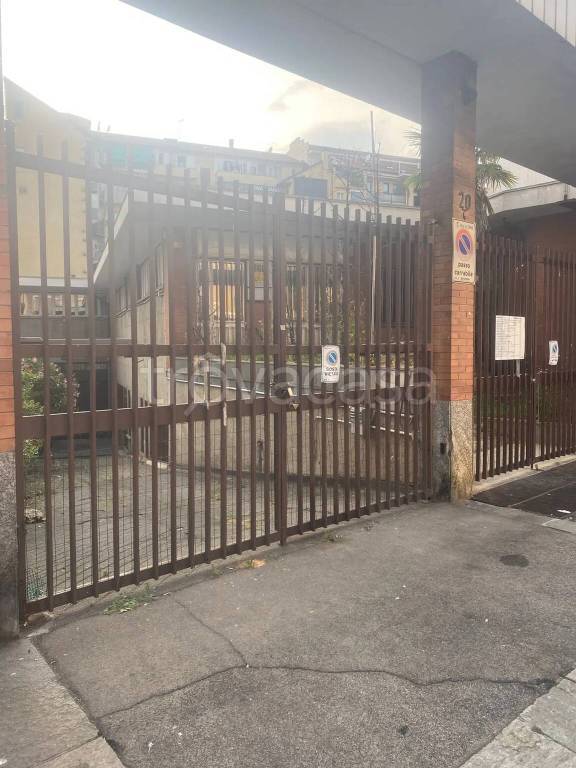negozio in affitto a Torino in zona Millefonti