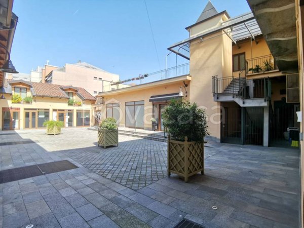 negozio in affitto a Torino in zona Cavoretto