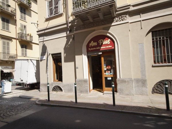 trivano in affitto a Torino in zona Centro Storico