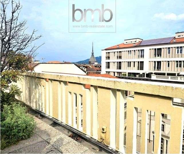 appartamento in affitto a Torino in zona Centro Storico