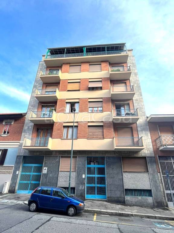 appartamento in affitto a Torino in zona Regio Parco