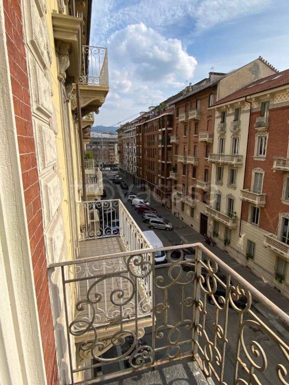 appartamento in affitto a Torino in zona Crocetta