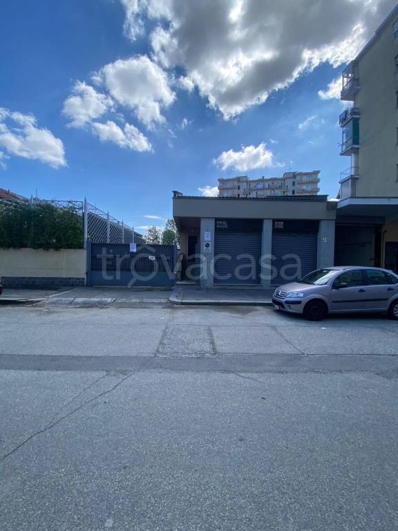 casa indipendente in affitto a Torino in zona Falchera