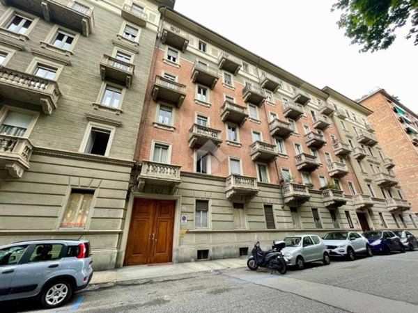 appartamento in affitto a Torino in zona Crocetta