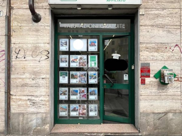 negozio in affitto a Torino in zona Parella