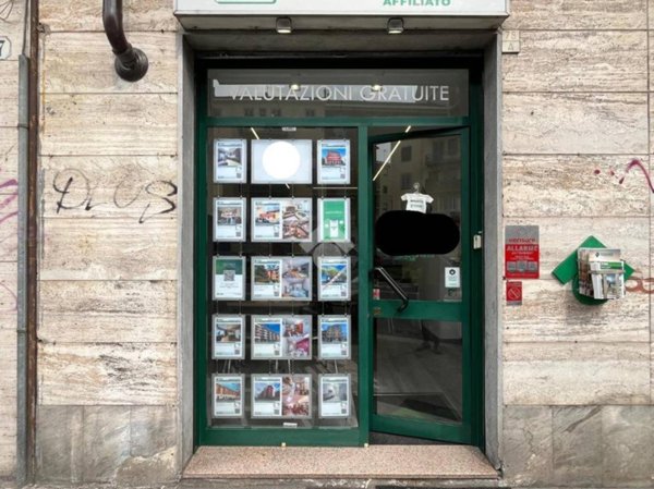 negozio in affitto a Torino in zona Parella