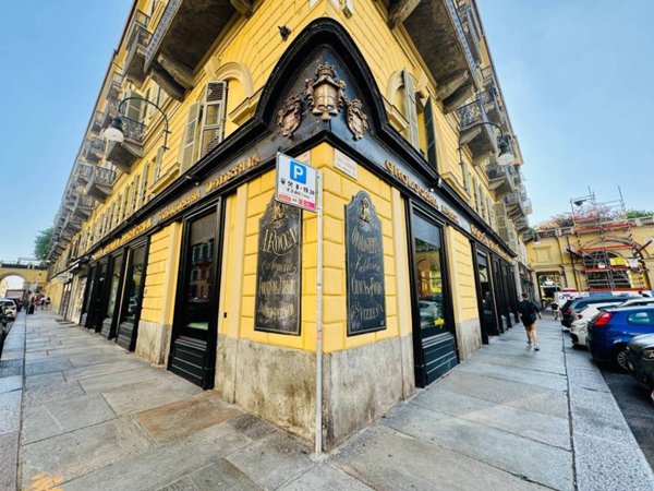 negozio in affitto a Torino