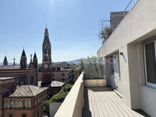appartamento in affitto a Torino in zona Crocetta