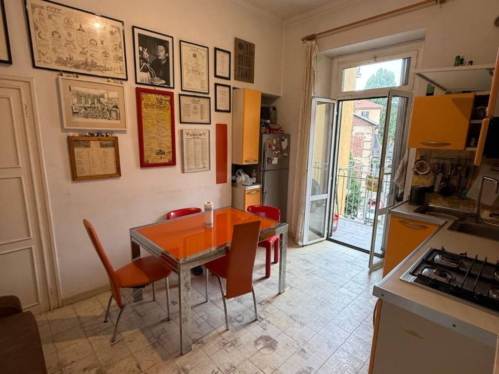appartamento in affitto a Torino in zona Cit Turin
